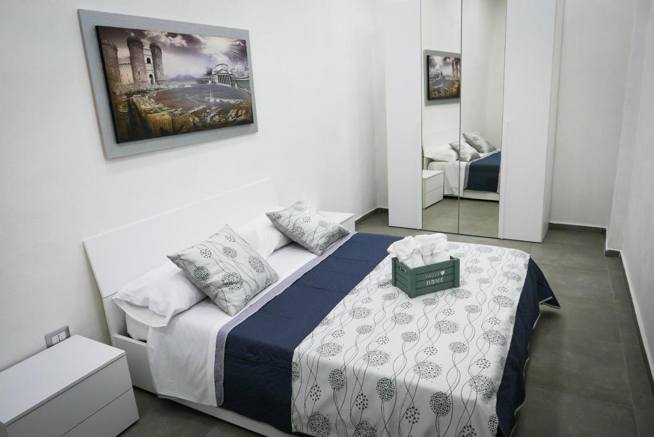 Holiday House Toto Villa Наполи Екстериор снимка
