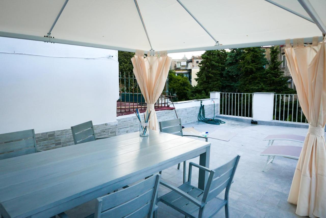 Holiday House Toto Villa Наполи Екстериор снимка