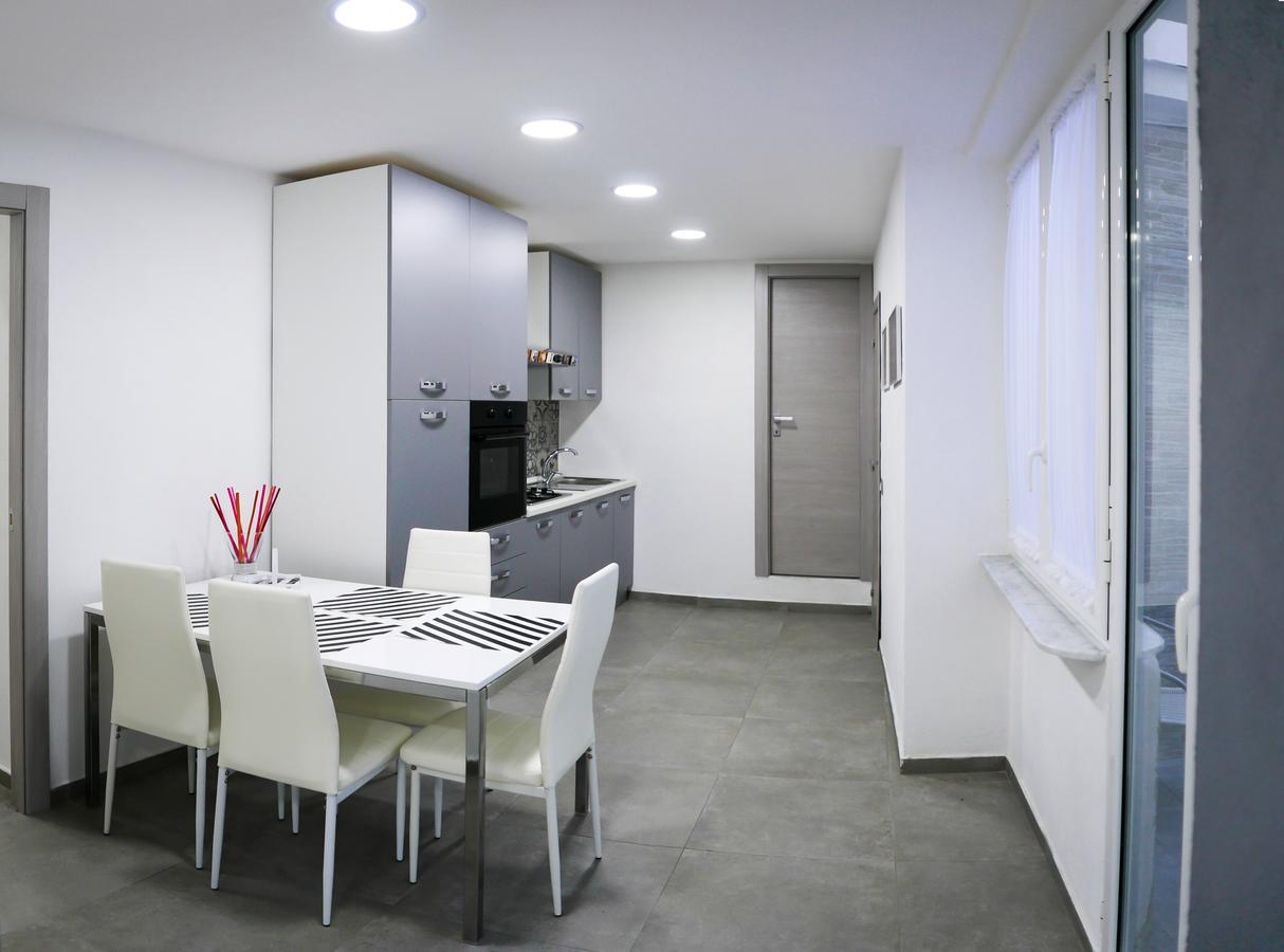 Holiday House Toto Villa Наполи Екстериор снимка