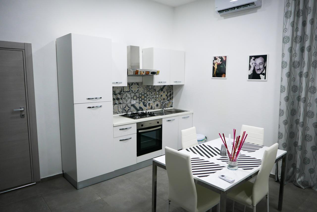 Holiday House Toto Villa Наполи Екстериор снимка